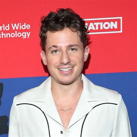 Charlie Puth Denies Queerbaiting on TikTok and。